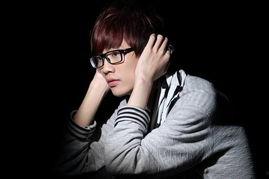 许嵩贴吧爆料视频大全,揭秘音乐才子背后的故事  第1张